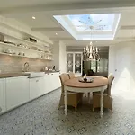 Bed And Breakfast Amsterdam Amszterdam
