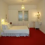 Bed And Breakfast Amsterdam