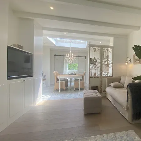 Bed And Breakfast Amsterdam Bed & Breakfast 4*