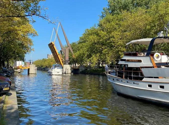 Frühstückspension Bed And Breakfast Amsterdam 4*