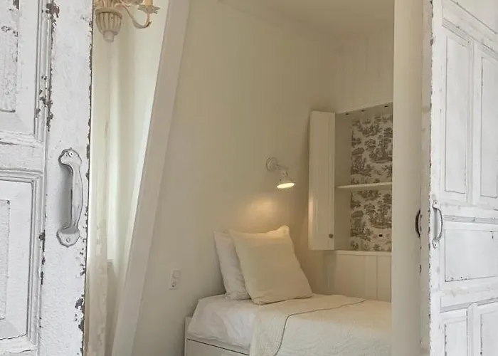 Bed And Breakfast Amsterdam Amsterdam