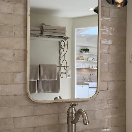 Bed And Breakfast Amsterdam