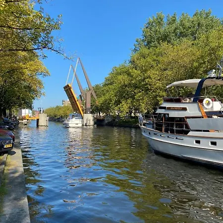 Bed & Breakfast Bed&Breakfast Amsterdam 4*